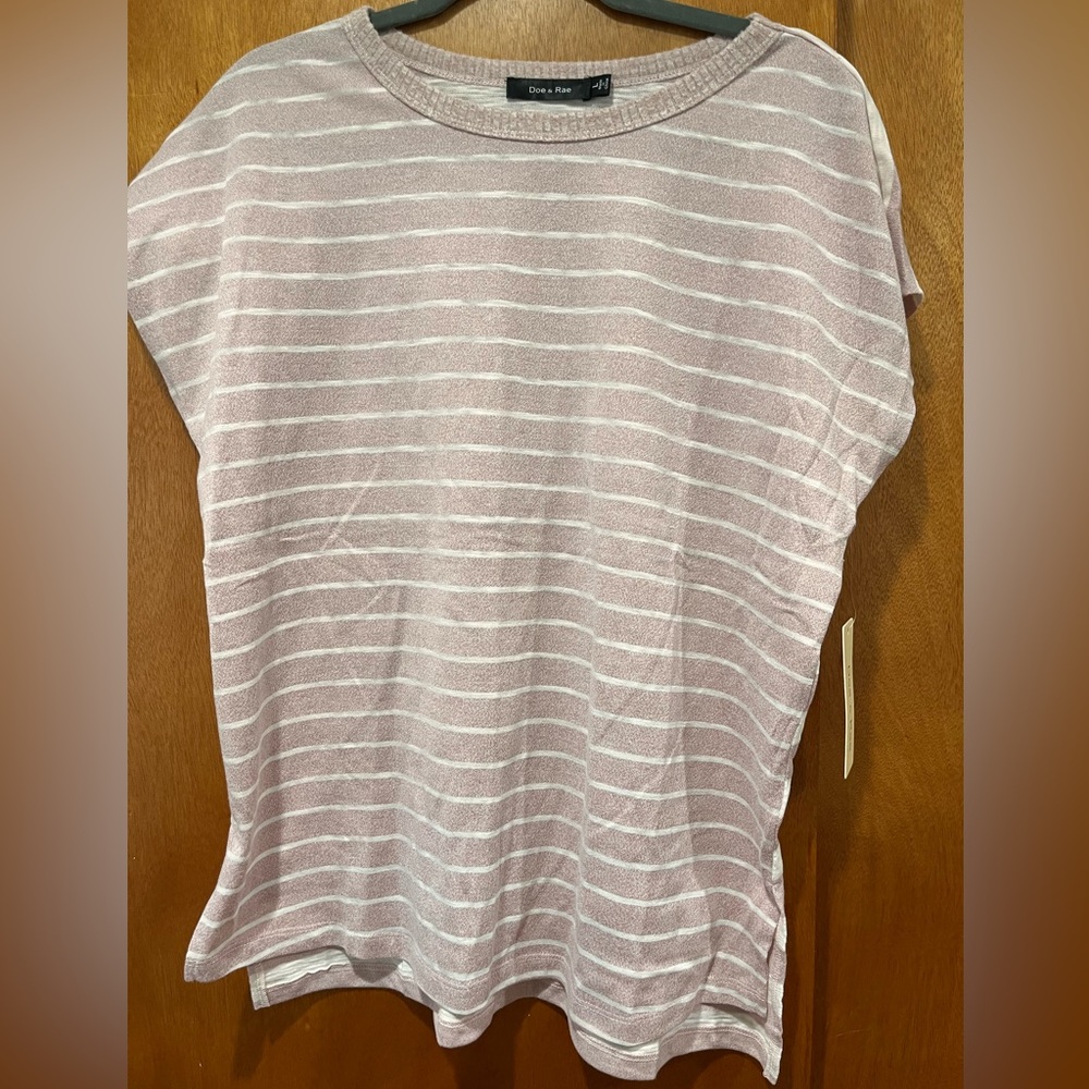 NWT DOE & RAE SHIRT